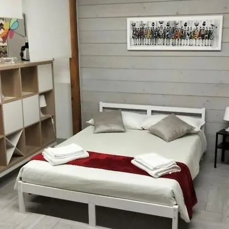 아파트 Casetta Intervineas 스폴레토